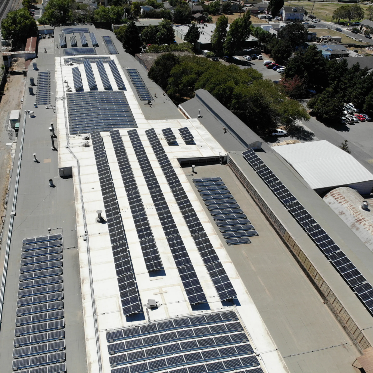 California company create efficient microgrid with solar, battery, genset & utility access