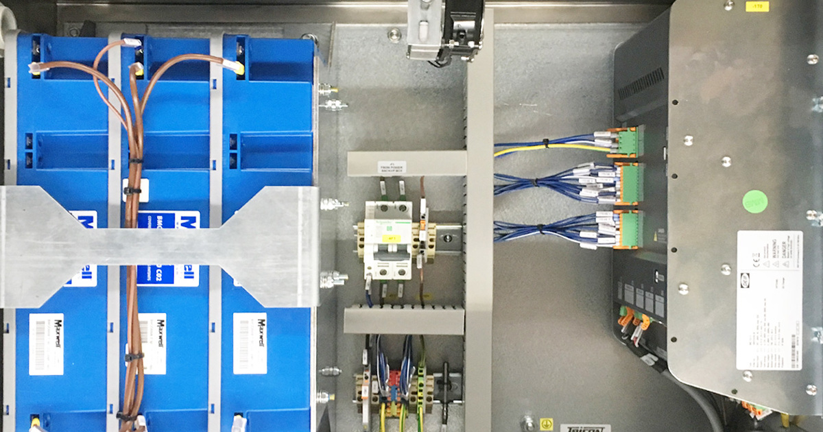 Reliable single genset controllers for backup power | DEIF