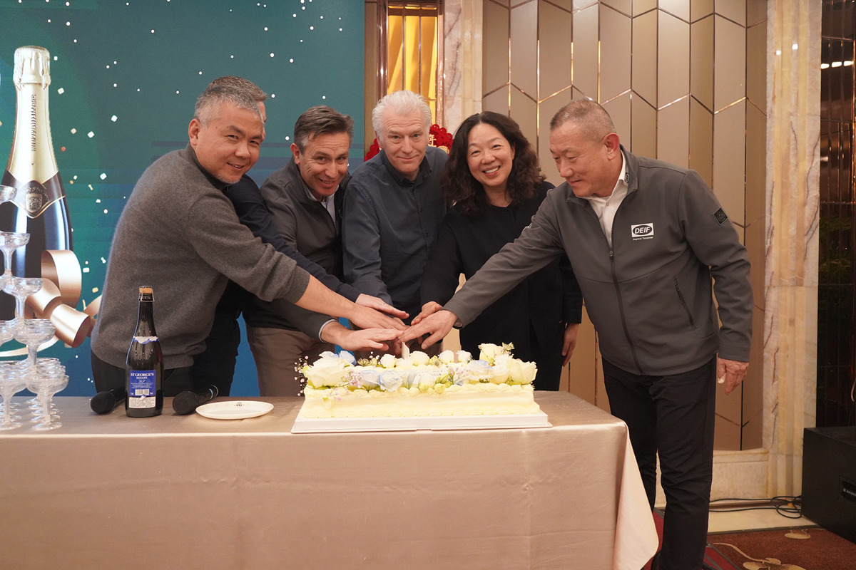Anniversary Cake Cutting Ceremony