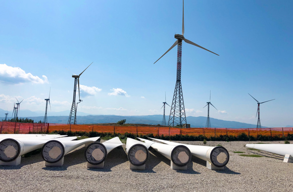 ERG retrofits V47 turbines with solution from DEIF